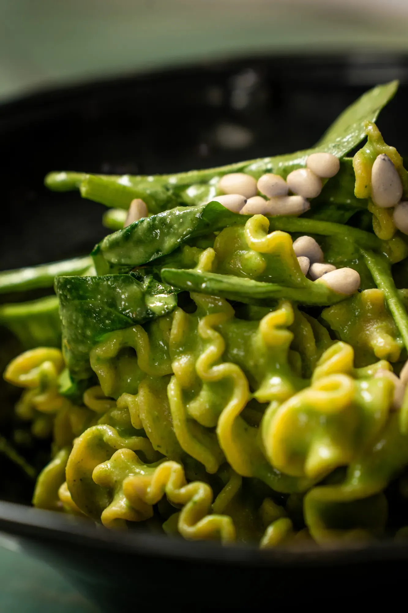 pates-chaudes-vegetarienne-pesto-de-brocoli-paaates-bordeaux