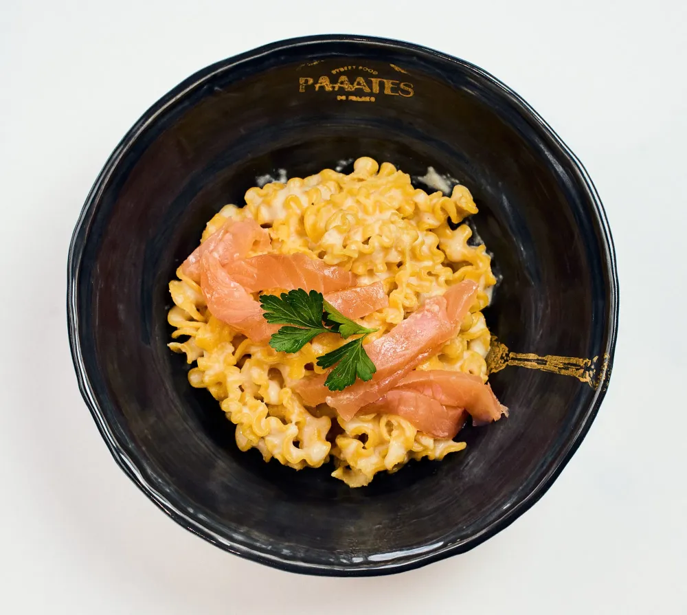 pates-chaudes-salmonara-paaates-bordeaux